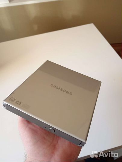 Внешний дисковод Samsung SE-S084