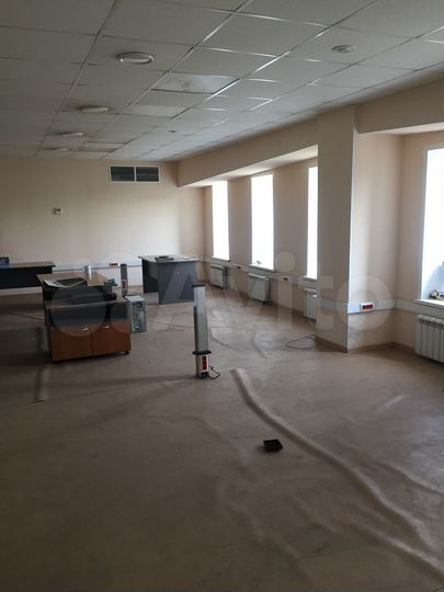 Производство, 1600 м²