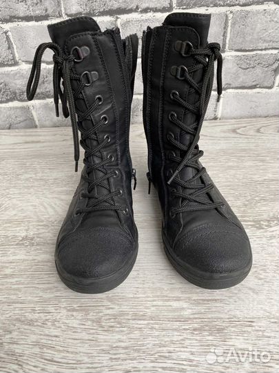 Полусапожки утеплённые на девочку 33 размер