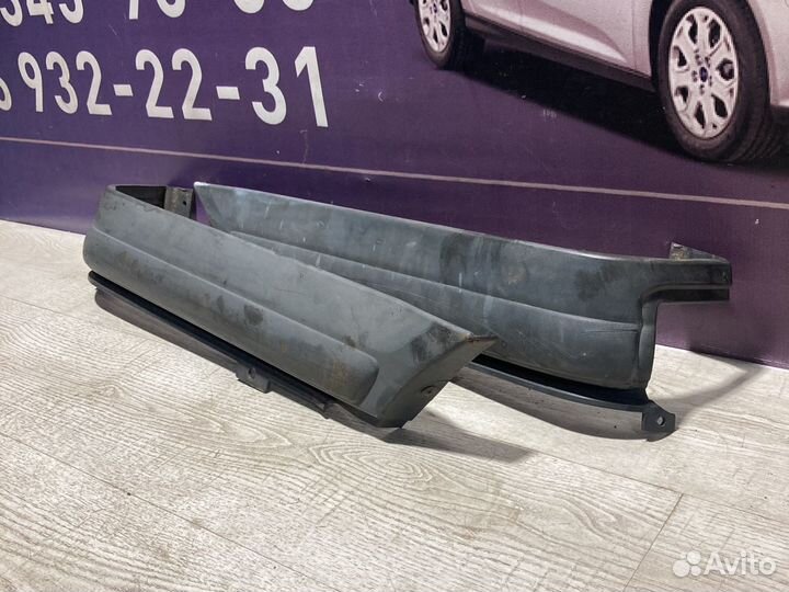 Молдинг заднего крыла Форд Транзит