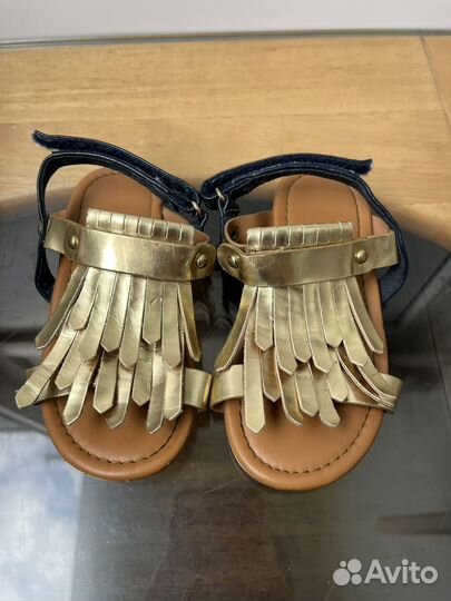 Босоножки для девочки hm 24р