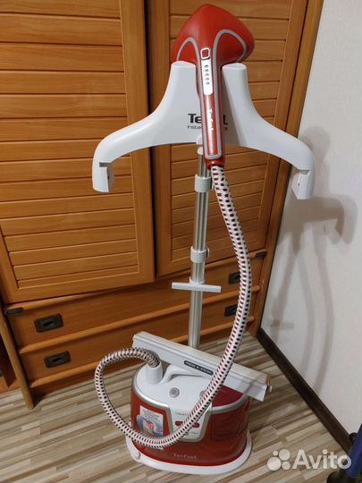 Отпариватель для одежды вертикальный tefal