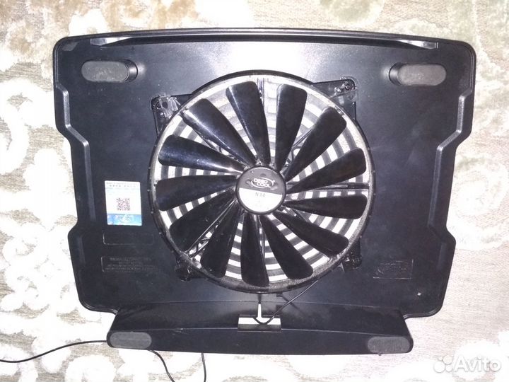 Подставки с охлаждением для ноутбуков