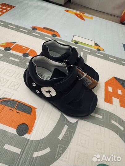 Ботинки для мальчика chicco 20 кожа