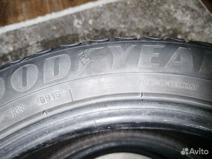 Goodyear Ultragrip Ice Arctic 245/50 R18