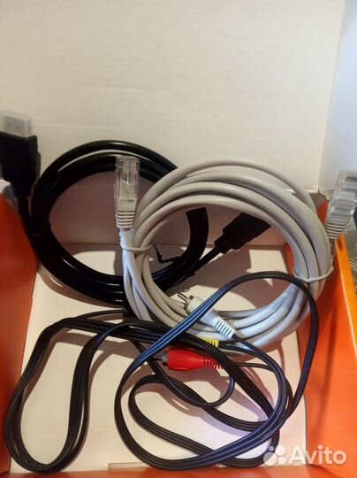 Тв приставка Ростелеком,роутер