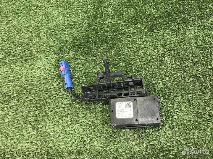 Антенна Porsche Macan