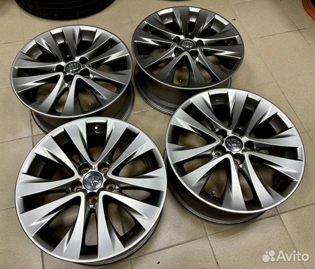 Оригинал Toyota - 18 /7.5J/ET+45 / 5х114,3