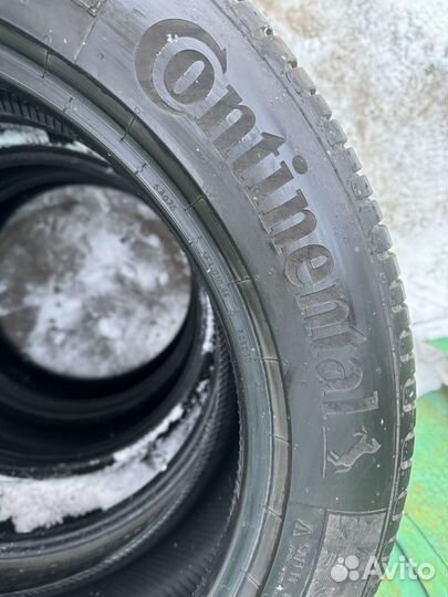 Continental UltraContact UC6 225/55 R19 99V