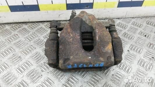 Суппорт тормозной передний правый toyota auris E15