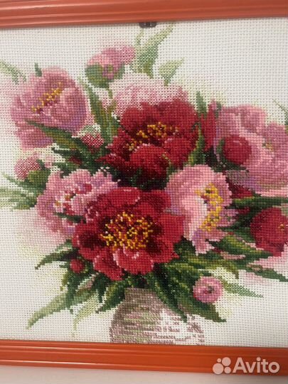 Вышивка крестом Пионы. Готовая работа