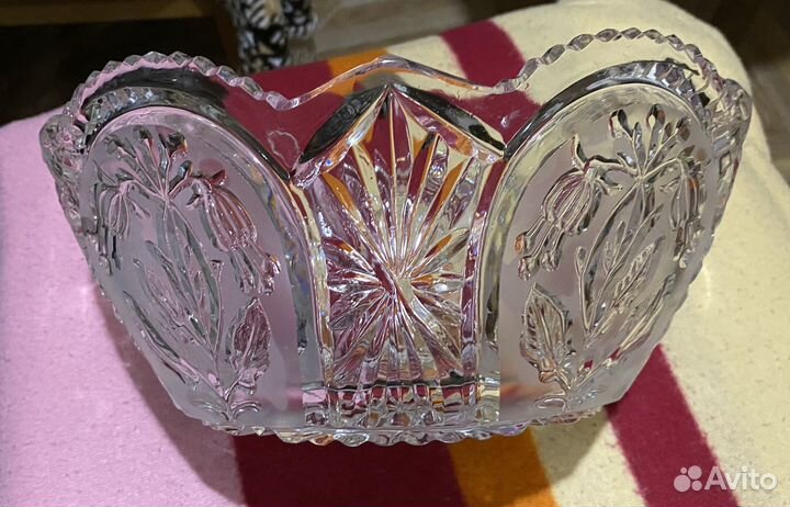 Хрустальная ваза для фруктов