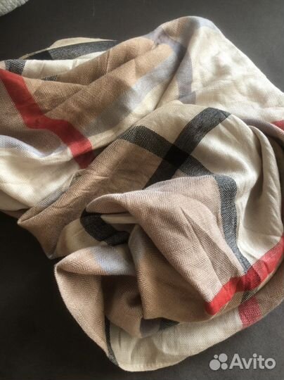 Палантин Burberry