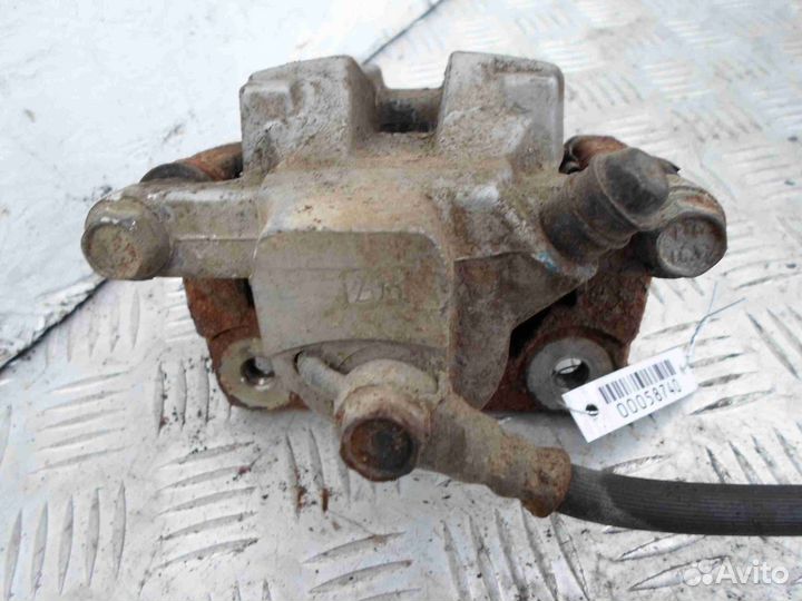 Суппорт задний левый Toyota Camry 7 XV50