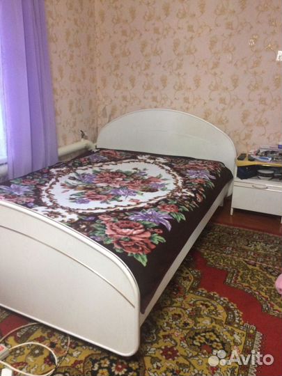Кровать двухспальная с матрасом 180 200 бу