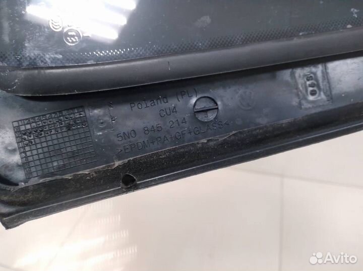 Стекло двери задней правой форточка Volkswagen Tig