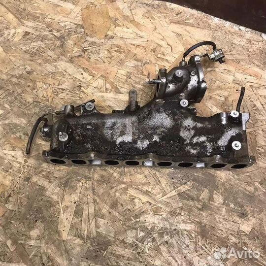 Впускной коллектор Toyota Land Cruiser Prado 150