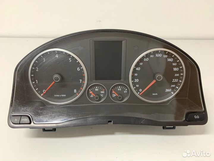 Панель приборов Volkswagen Tiguan 2007-2011