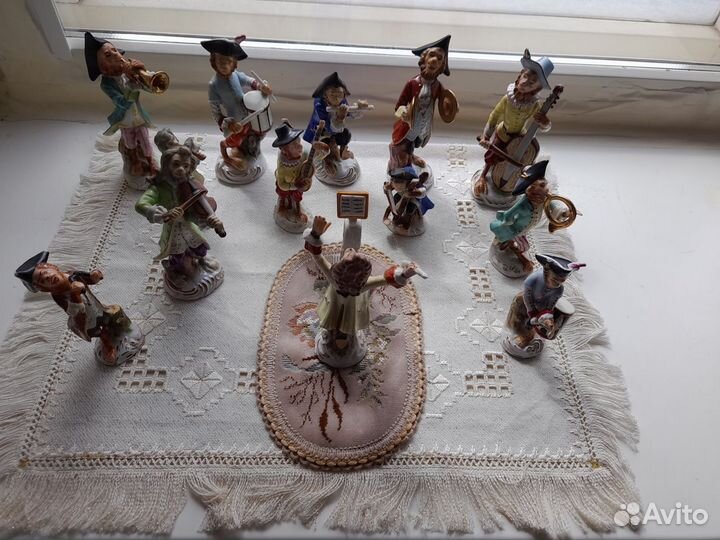 Коллекция «Обезьяний оркестр». Статуэтки. Фарфор