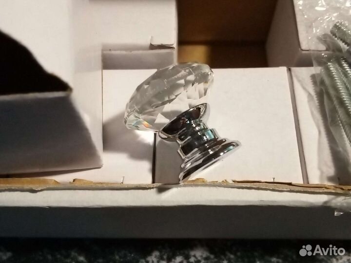 Ручка-страза мебельная стекло