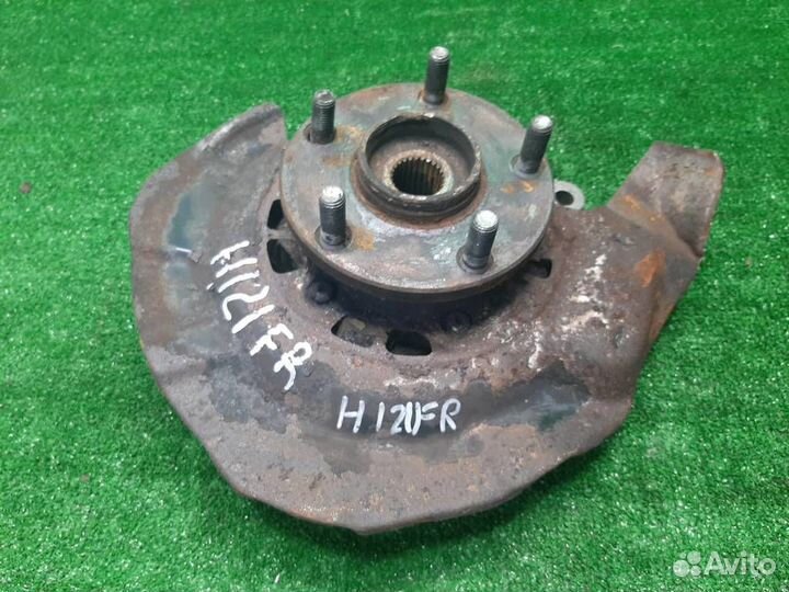 Кулак передний правый Lexus RX300 (MCU15) 2002