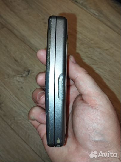 Телефон Nokia 9300i