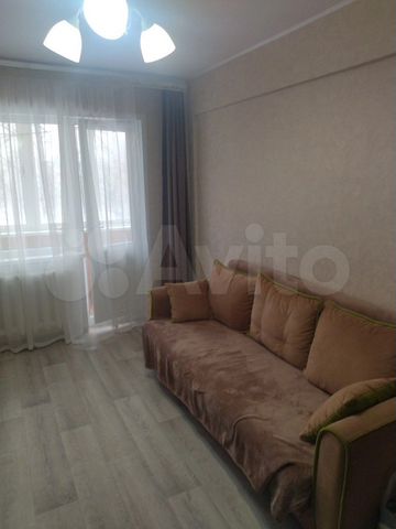 2-к. квартира, 47 м², 3/5 эт.