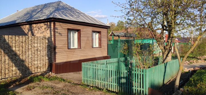 Дом 53 м² на участке 12 сот.