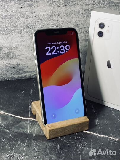 iPhone 11, 64 ГБ