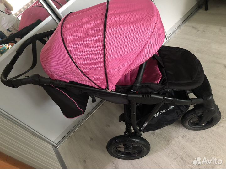Прогулочная коляска