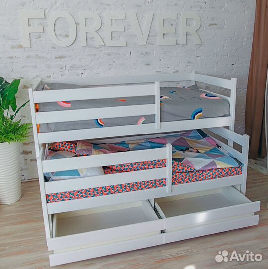 Двухъярусная кровать новая