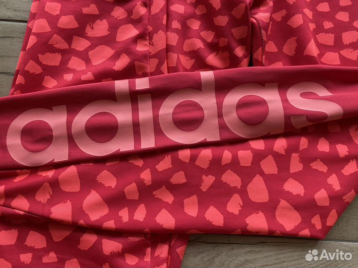 Легинсы Adidas для девушки