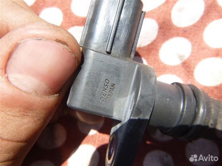 Датчик положения коленчатого вала Lexus Ls600Hl