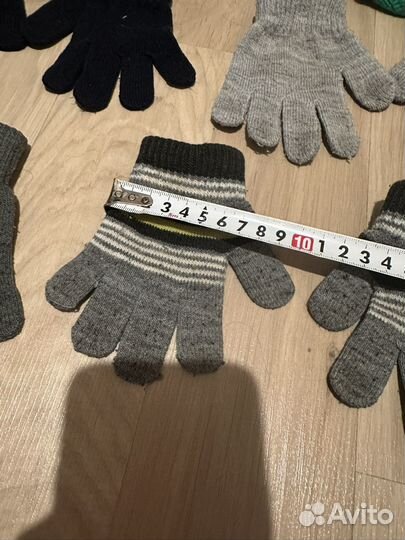 Варежки и перчатки детские + теплые носки
