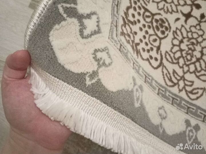 Ковер новый