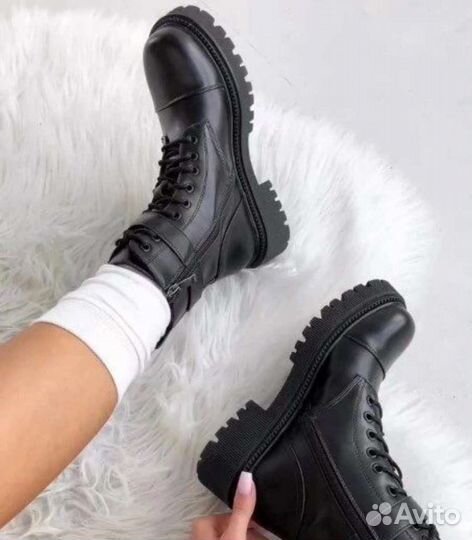 Ботинки женские