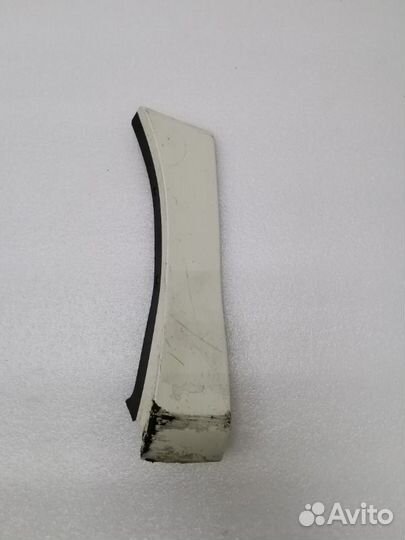 Накладка крыла передняя левая Toyota Alphard H10