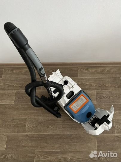 Пылесос Karcher DS 6 Premium