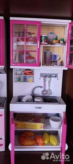 Детские игрушки кухня