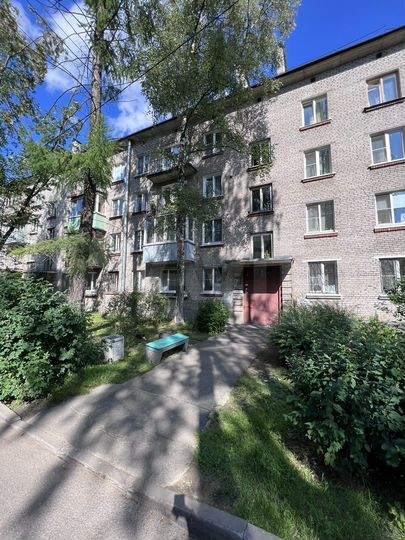 2-к. квартира, 43 м², 3/4 эт.