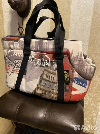 Переноска для кошек и собак