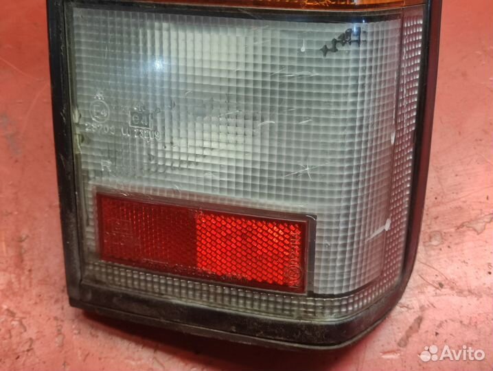 Фонарь правый Nissan Terrano 1 1985-1995