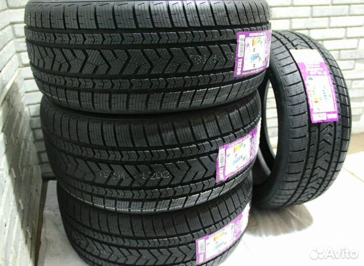 Tourador Winter Pro TSU1 245/45 R19 и 270/40 R19