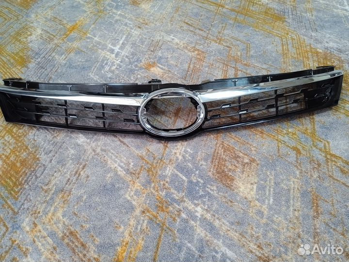 Решётка радиатора на Toyota Camry 55