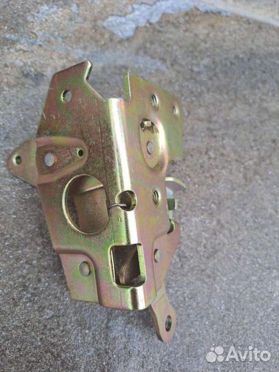 Механизм двери внутренний Ода левый