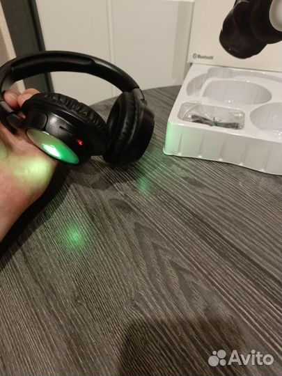 Беспроводные наушники JBL 800BT bluetooth