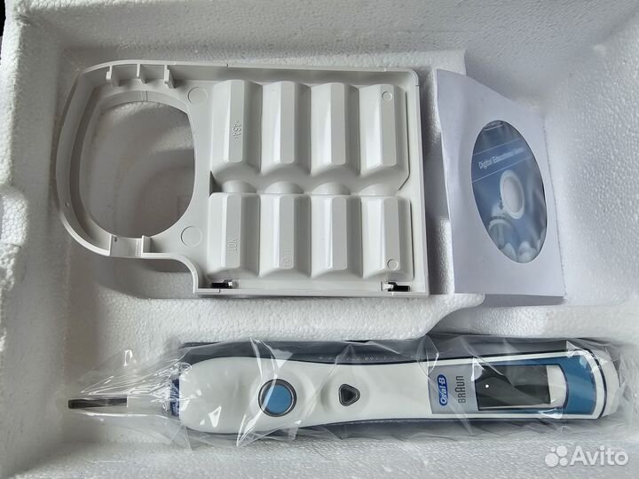 Зубная щетка Braun oral b 5000