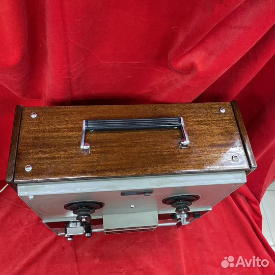 Катушечный магнитофон юпитер 202 стерео