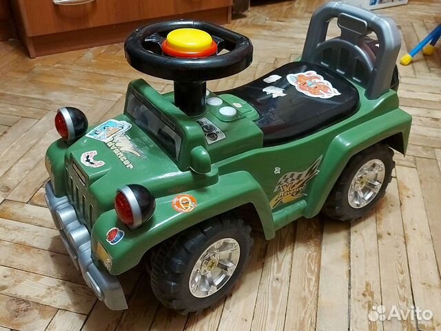 Детская машинка каталка б/у