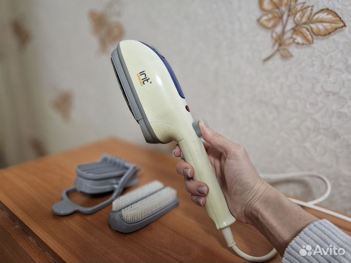 Ручной пароочиститель